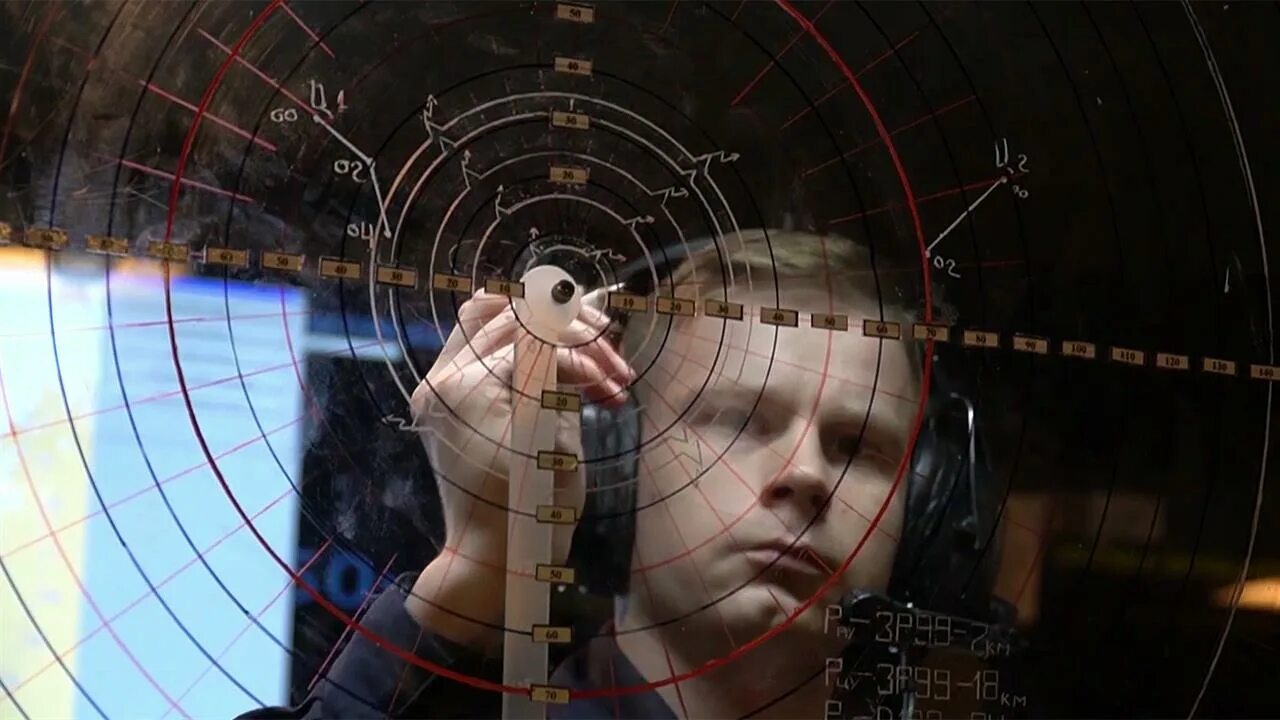 Экипаж 2025. Хедшот российский сериал 2025. части экипажа.