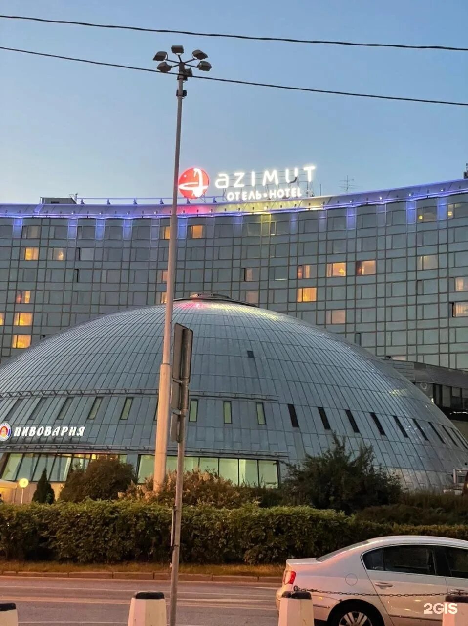 Foto di Олимпийский просп. 10