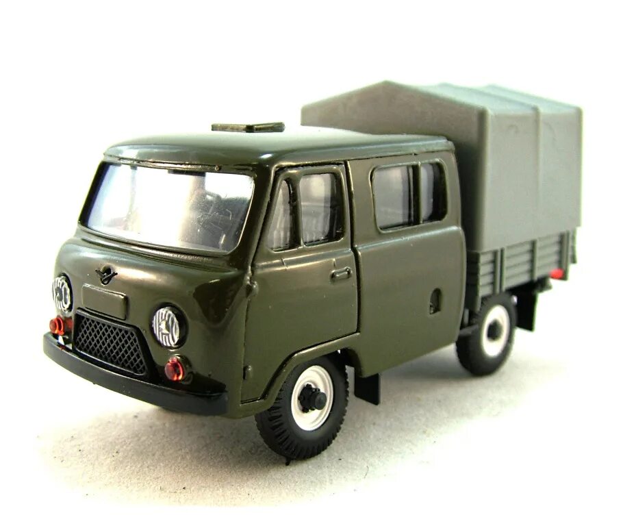 Уаз буханка модели деагостини. Игрушка моделька уаз фермер. Уаз-3909 "буханка" моделька. Покажи игрушечную буханку. Покажи игрушечную буханку.