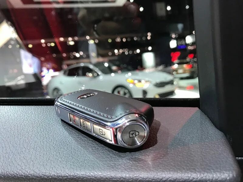 Как разобрать ключ киа стингер 95440J5210 ключ smart key kia stinger 433 мгц 95440 j5210 купить Z2325503 iZ
