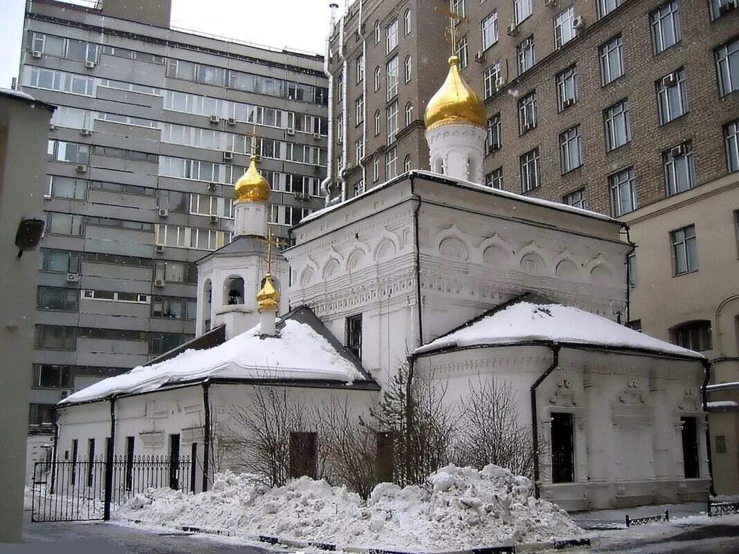 храм архангела михаила в замоскворечье. храм архангела в овчинниках. храм архангела михаила в замоскворечье. храм архангела в овчинниках. церковь церковь архангела михаила в овчинниках.