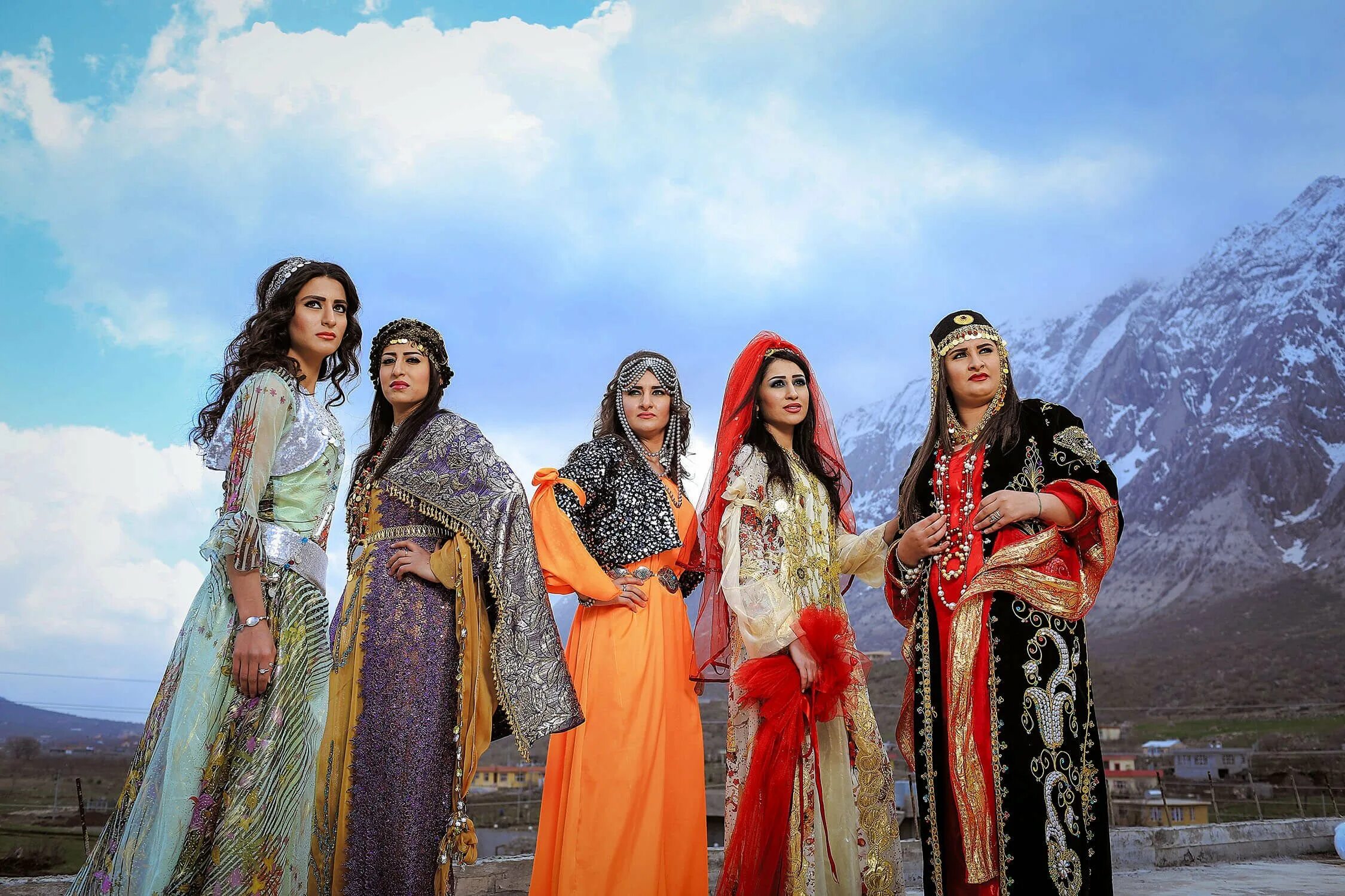 Журнал ближний восток. Журнал ближний восток. Курдистан это езиды. Журнал ближний восток. Журнал христианство на ближнем востоке купить.