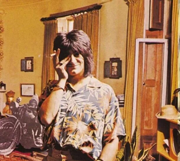 I ve got my feel. Ron Wood i've got my own album to do 1974. I've got my own album to do Ронни Вуд. Ron Wood & Ronnie Lane - Mahoney's last Stand (1976).