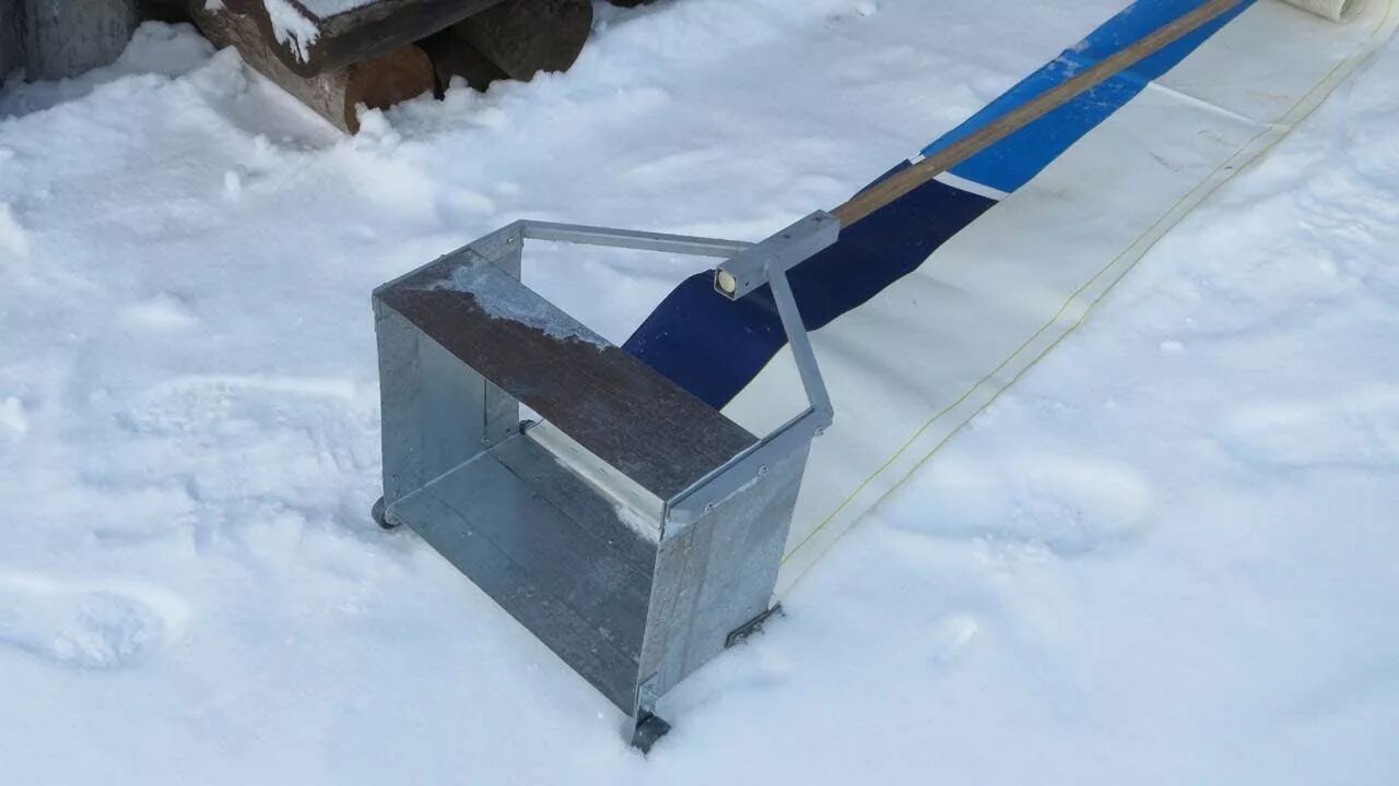 Скребок для теплицы от снега. Скребок для уборки снега с крыши с тканью 1,9-6,3м 11646. скребок для уборки снега с крыши 610х170мм/6.4м беркут. скребок для снега оц 7625*625см скв. скребок-насадка для уборки снега с крыши алюминиевый 630*150мм 11635.