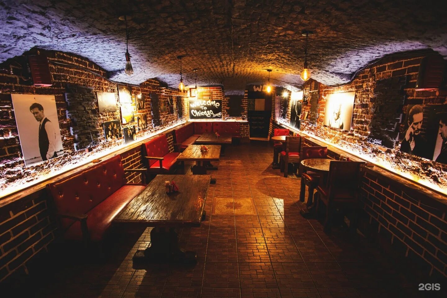 Чикаго клин кальянная. Петербург бар ведьм. Brewers hammer паб. Петербург бар ведьм. Петербург бар ведьм.