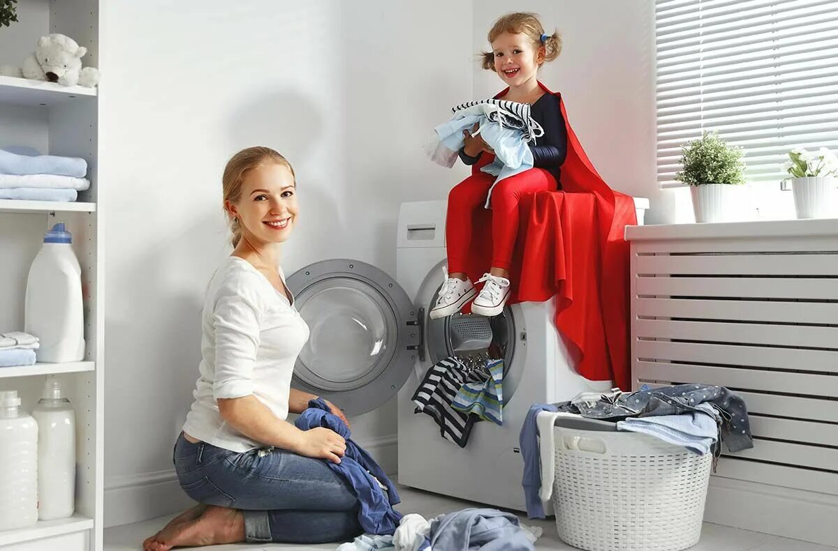 Мама стиральная машина. Стиральная машина Willmark WMF-65115wb (6,5кг,фронт.загр,дисплей). Стиральная машина Willmark WMF-65115wb. Чистота одежды. Стиральная машина для детских вещей.