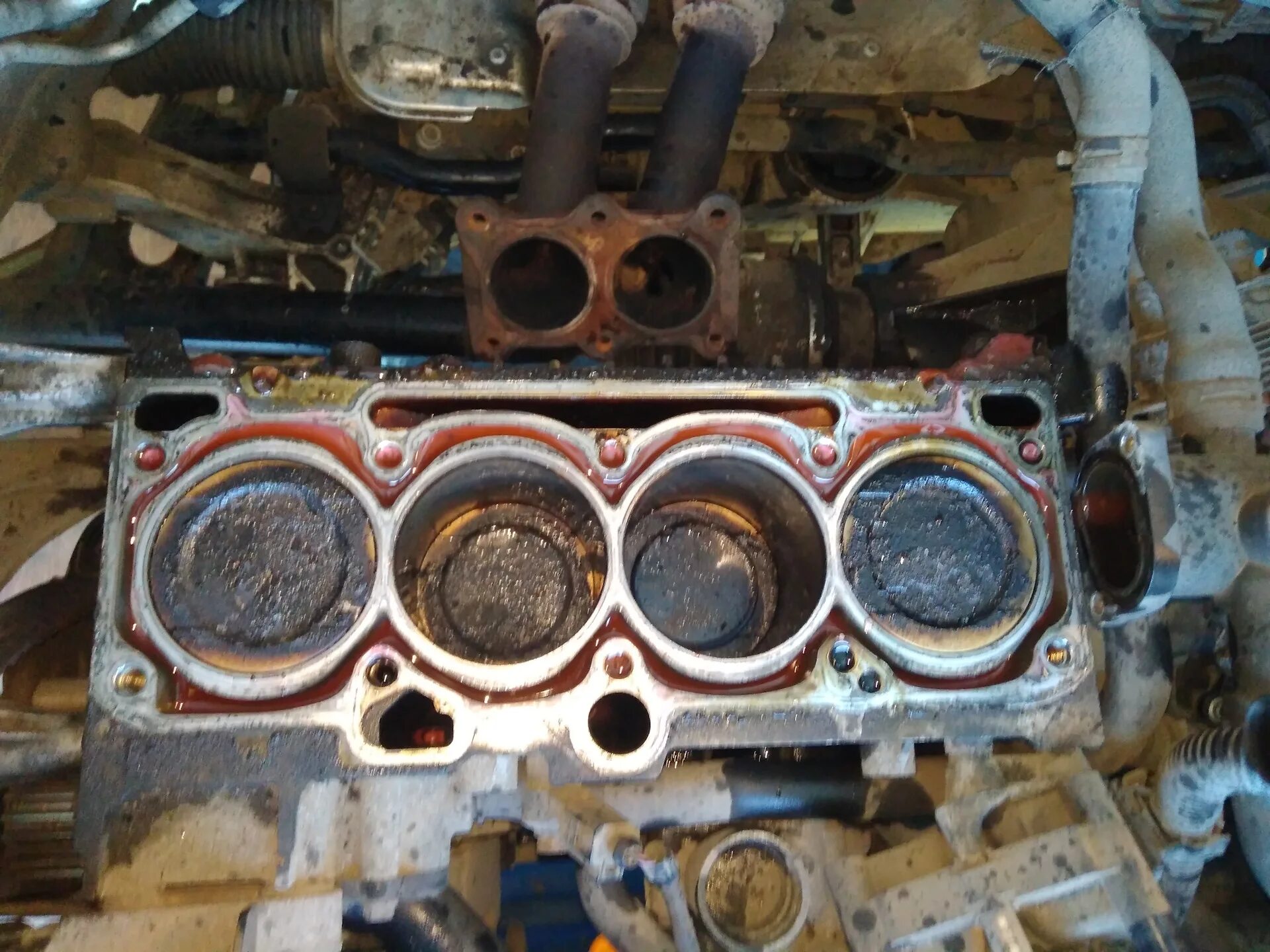 Bfq 1. Жрет масло м57. Большой жор масла. Признаки жора масла. Большой жор масла.