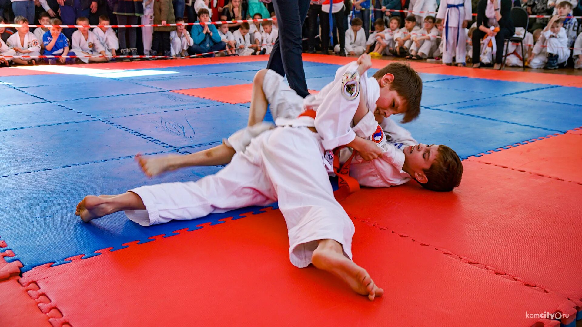 загиров магомедсалам джиу джитсу греплинг. бразильское джиу-джитсу турниры. турнир по джиу-джитсу. джиу-джитсу файтинг систем. джиу джитсу соревнования.