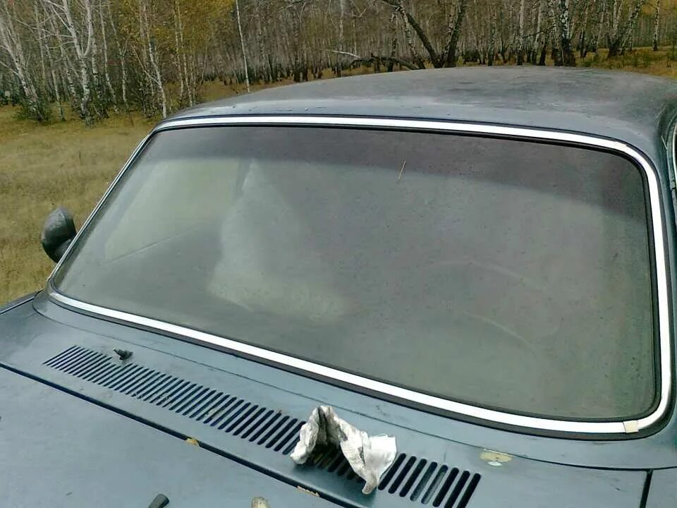 Стекло лобовое волга 3110. Лобовое стекло волга 3110. Лобовое стекло газ 3102. Стекло лобовое волга 3110. Лобовое стекло волга 3110.