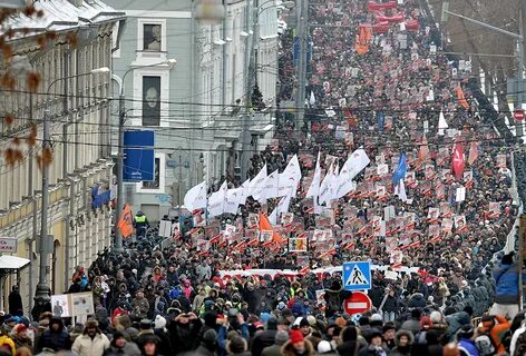 Марш марш вперед