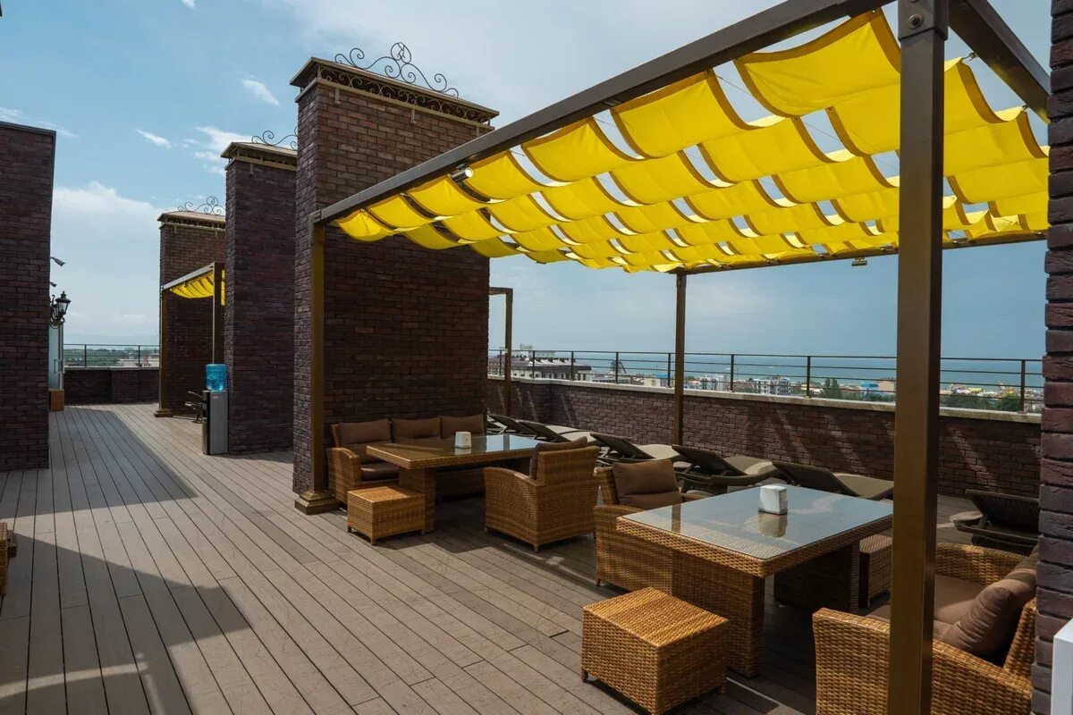 Аурум фэмили резорт анапа. Moreleto пионерский просп. Пляж меридиан витязево. Фиолетто анапа. Анапа лето 2024.