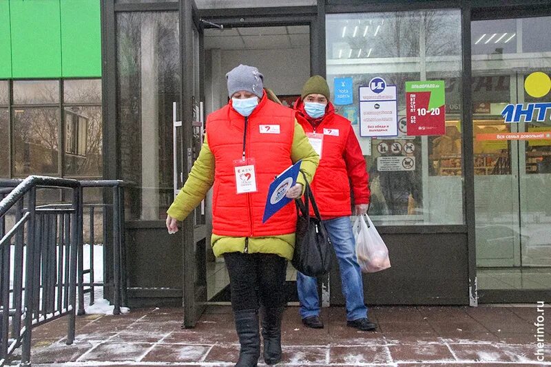 Волонтеры Череповец. Волонтеры Вологда. Развивай социальное волонтерство вместе с нами!. Депутат и волонтеры Череповец. Месяц волонтера