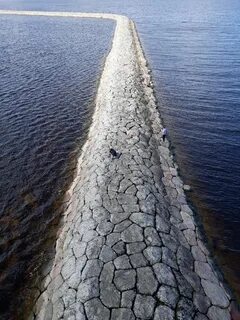 Коса камень брод вода