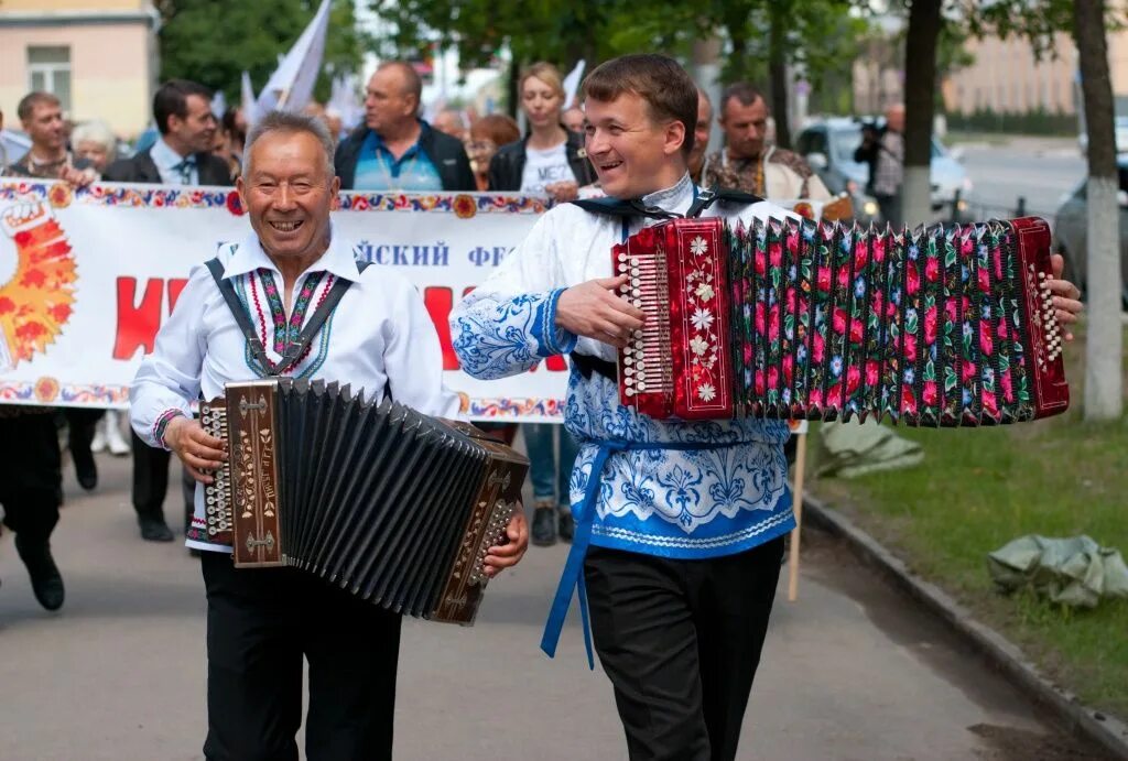 Фестиваль “играй, гармонь” в Приднестровье. Гармонисты Марий Эл. Марийские гармонисты