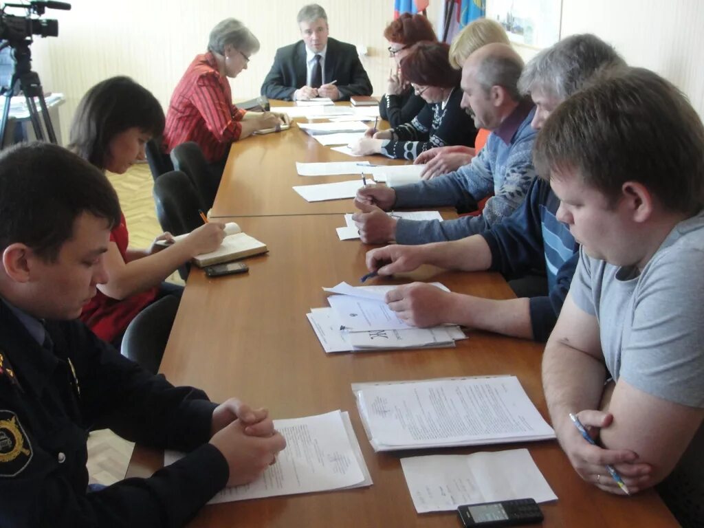 Вареница виктор иванович. Комиссия по бдд селенгинского района. Комиссия по бдд. Комиссия по бдд. Комиссия по безопасности дорожного движения.