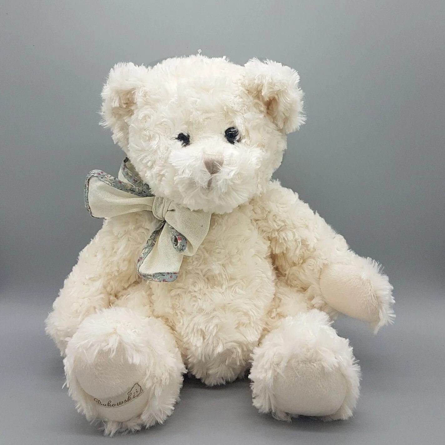 Тедди белый. Teddy 338. White Teddy. Плюшевый медведь. Плюшевый мишка Тедди.