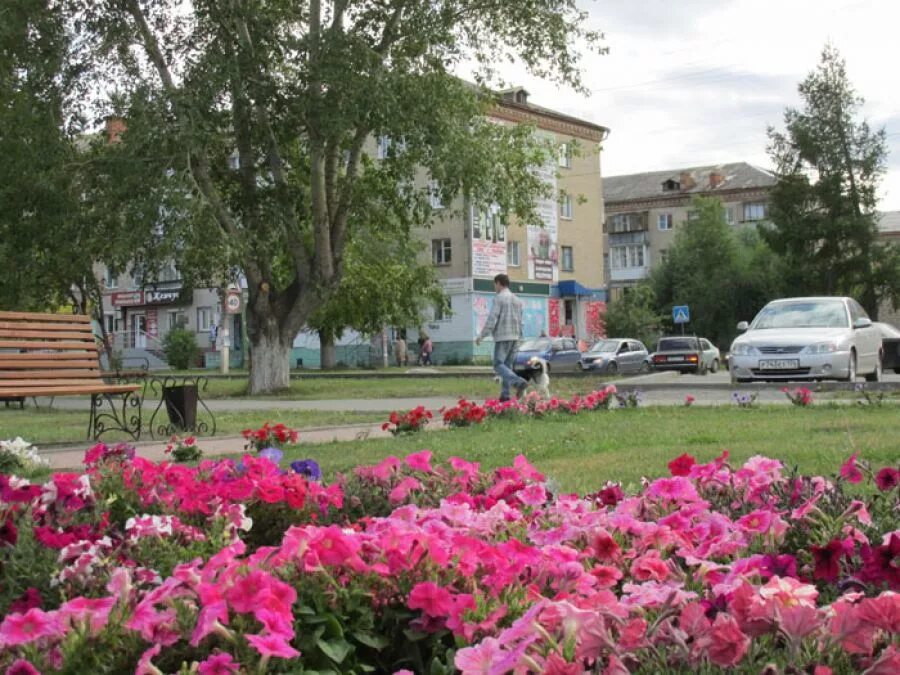 Городской сквер еманжелинск. Еманжелинский город челябинской области. Еманжелинск города челябинской. Городской сквер еманжелинск. Еманжелинск города челябинской.