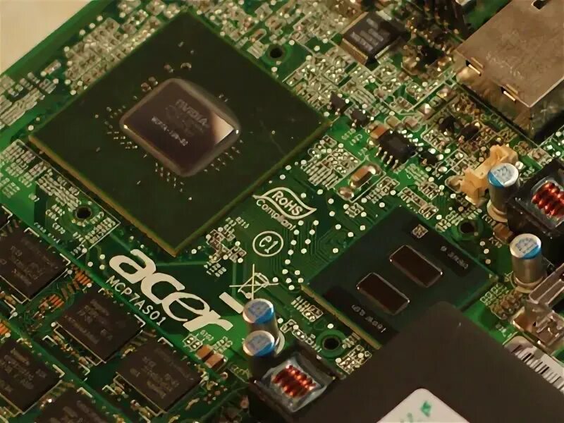 Atom 330. Intel atom 330. intel atom n330 slg9y. сервер intel atom. acer aspire на процессоре интел атом.