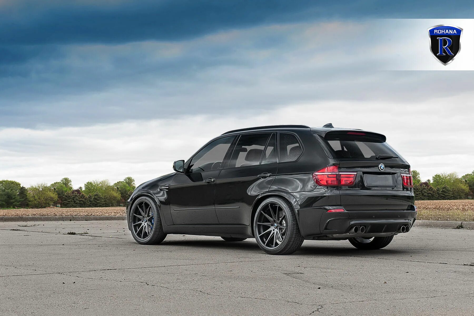 Х 5 x 3 24. BMW x5m 22. Диски 22 BMW x5m. BMW x5m Wheels Black. BMW x5 е70 r22.