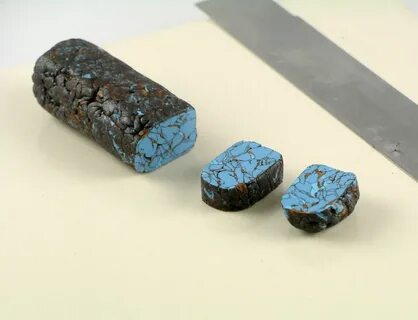 Камень из глины