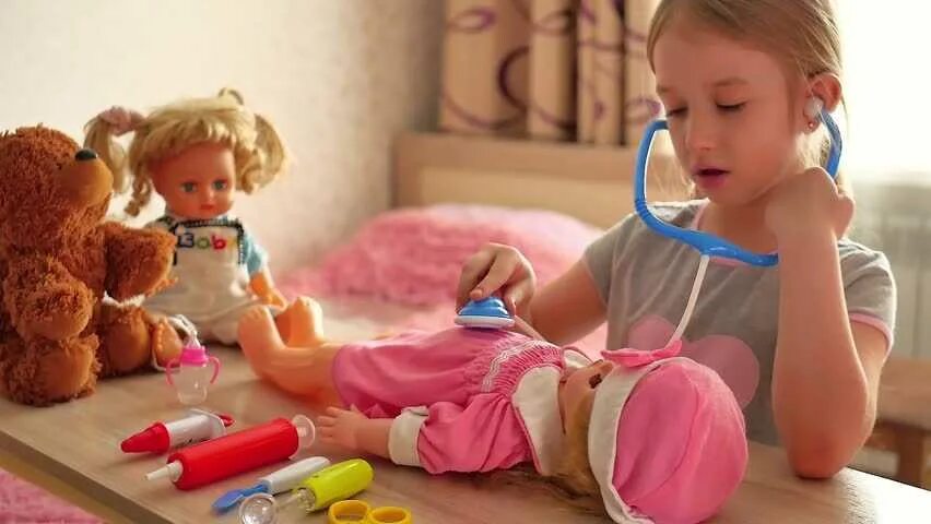 Сюжетные игрушки для детей. Куклы для девочек. Кукла мама. Сюжетно ролевая игра дочки матери. Игры кукла мама.