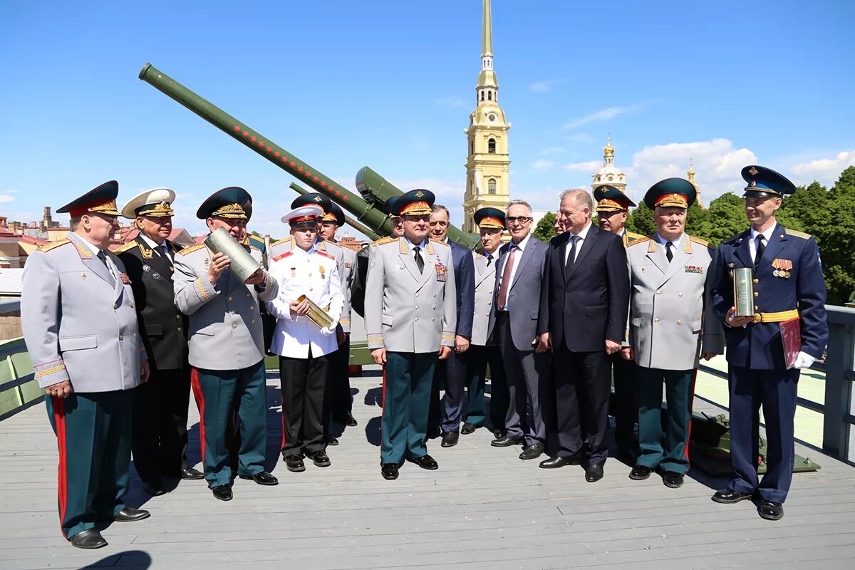 Офицеры военной академии. ВАМТО им Хрулева. ВАМТО офицеры. Выпуск офицеров в военном институте (инженерно-техническом) ва МТО. Военная Академия имени Генерала армии а. в. Хрулёва МТО.