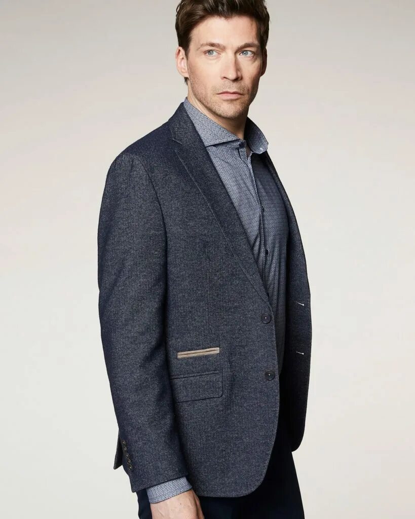 Бугатти одежда. Мужская куртка зимняя артикул 69018 bugatti. Bugatti 773901 куртка. Куртка bugatti 870900 89038/49. Куртка bugatti 870900 89038/49.