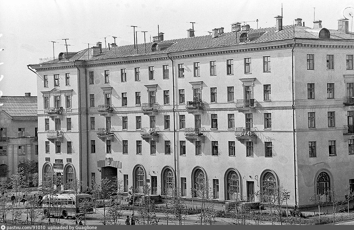 Измайлово Первомайская ул. 1950 г.. Измайлово 1960. Измайлово pastvu. Старое Измайлово Первомайская улица. Измайловский бульвар 31