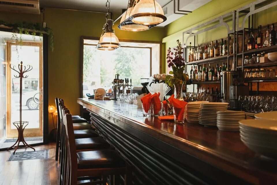 Языки бар. Языки бар. Pivbar на маяковской. Языки бар. Бара 1,5 метра.