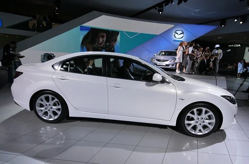 34k цвет Мазда. Mazda 3 White Pearl. 34k Mazda белый перламутр. Мазда 34. Mazda 34
