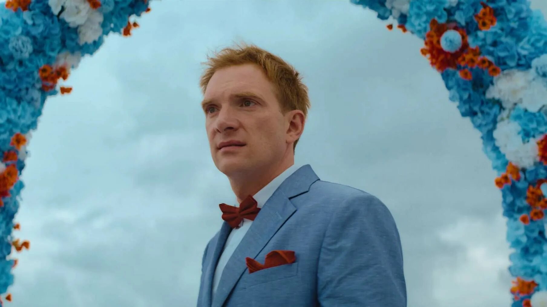 Фильмы комедии. Ирина пегова я на перемотке. На перемотке фильм 2022. Я на перемотке 2022. Ксения князева 2022.