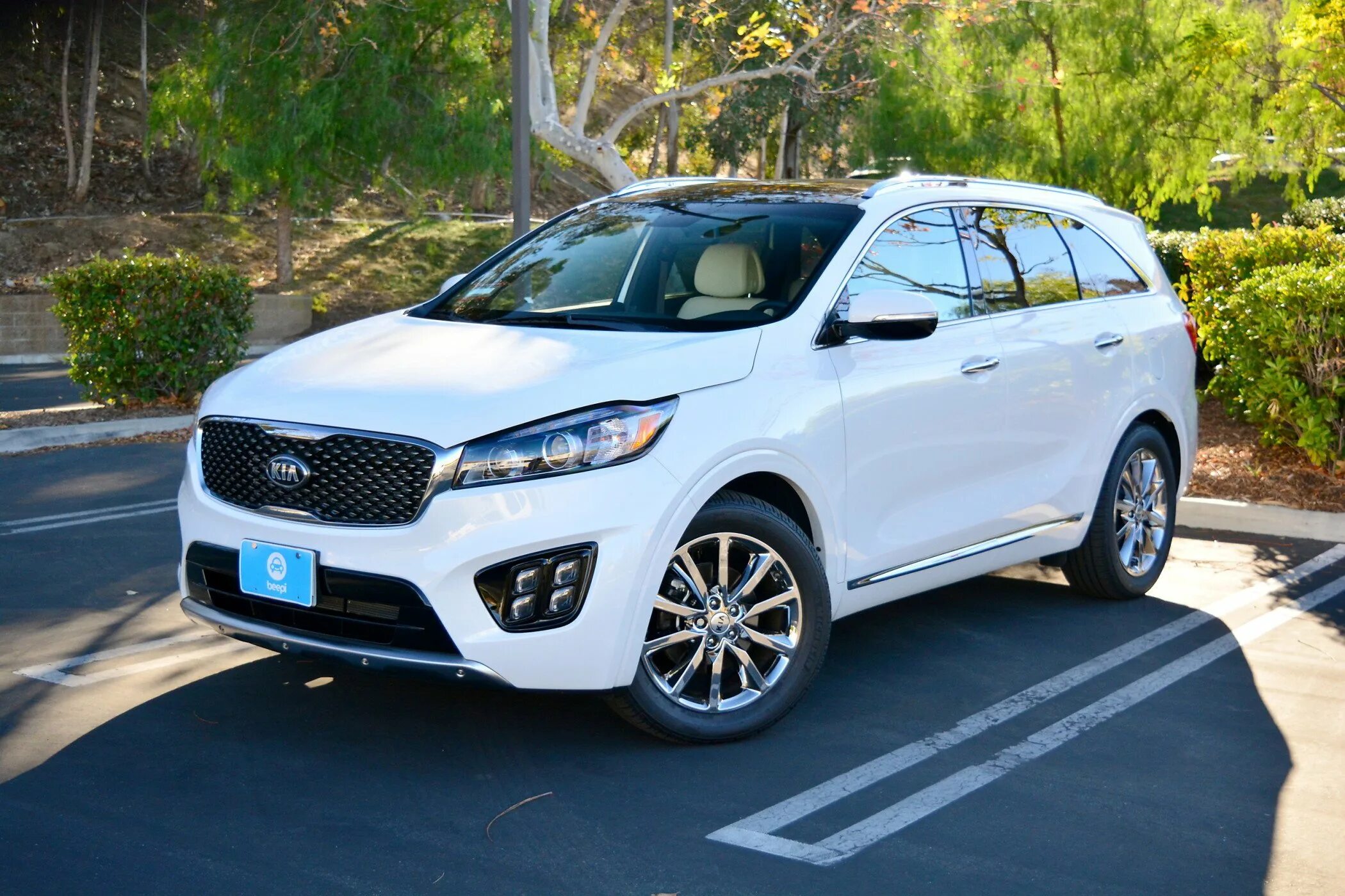 Купить б/у Kia Sorento II Рестайлинг 2.4 MT (175 л.с.) бензин механика в Санкт-П