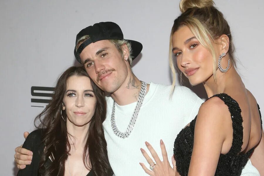 Hailey Bieber posts Justin Bieber bday pics amid Selena Gomez drama
