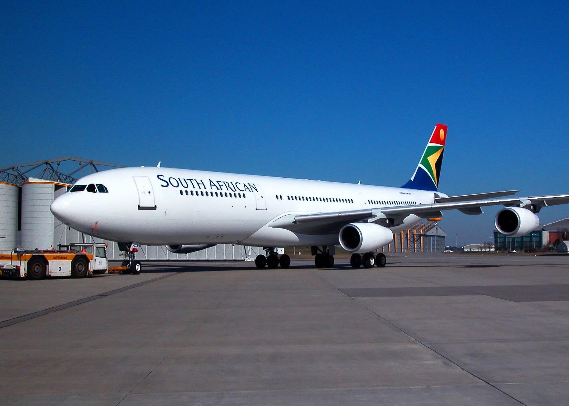 Boeing 747-200. Airbus a340-300 south african airways. South airways. Саус африкан эйрвейз. Авиакомпания south african airways.
