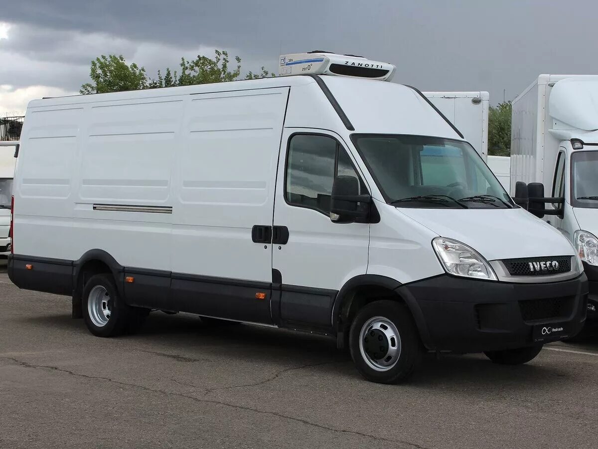 Ивеко Дейли фургон. Ивеко Дейли 2011. Ивеко Дейли рефрижератор. Iveco Daily 50c 11. Ивеко дейли цельнометаллический