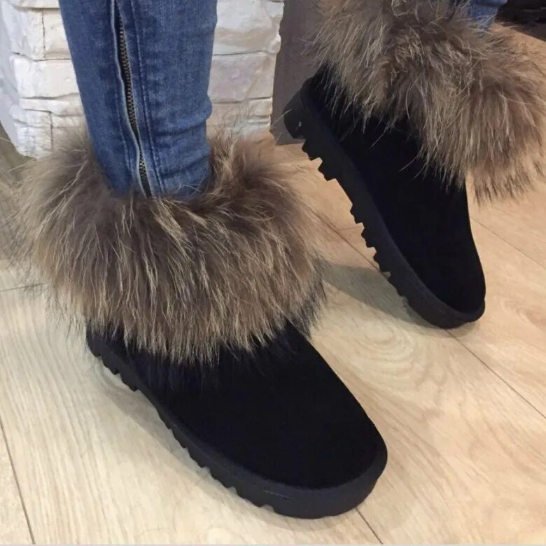 Угги с натуральным мехом. Угги обувь с мехом. Угги с мехом. Ugg с мехом. Угги обувь с мехом.
