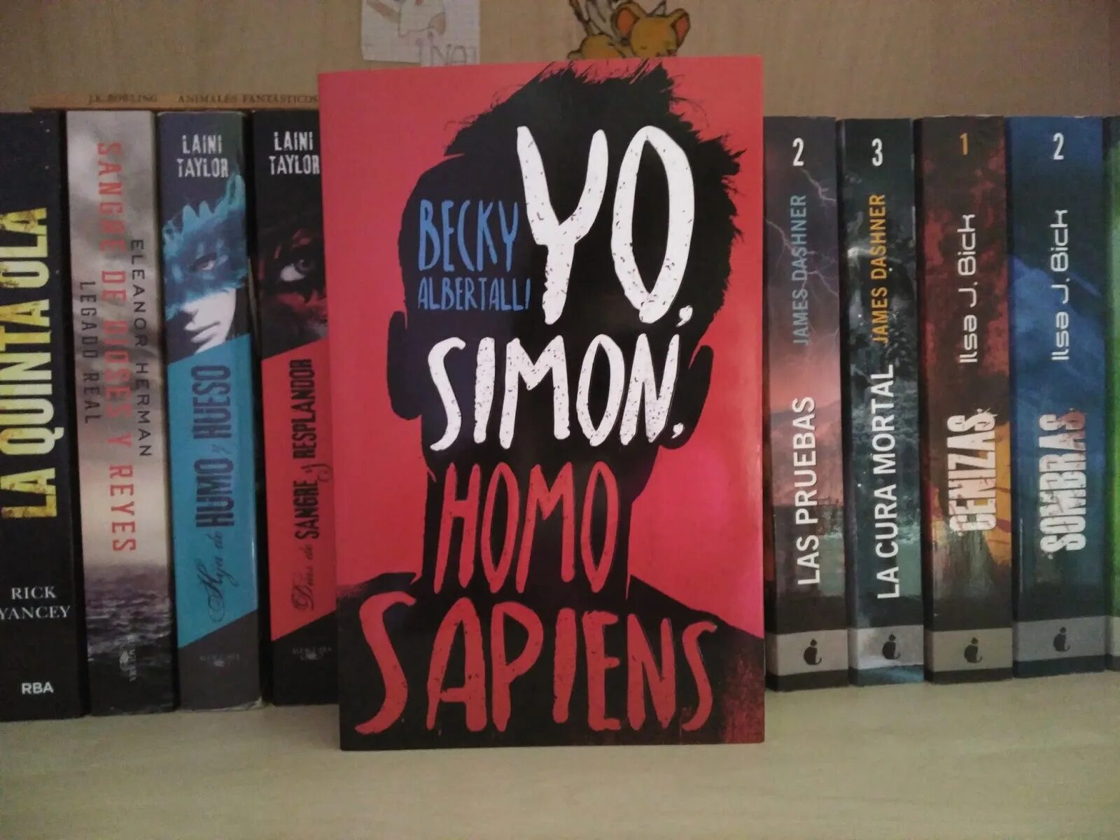 Книга саймон и программа homo sapiens. Саймон и программа homo sapiens книга. саймон и программа homo sapiens персонажи. popcorn books саймон и программа homo sapiens. саймон и программа homo sapiens 2 часть.