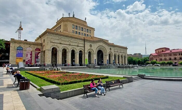 State History Museum of Armenia Armenia, History museum, Taj mahal