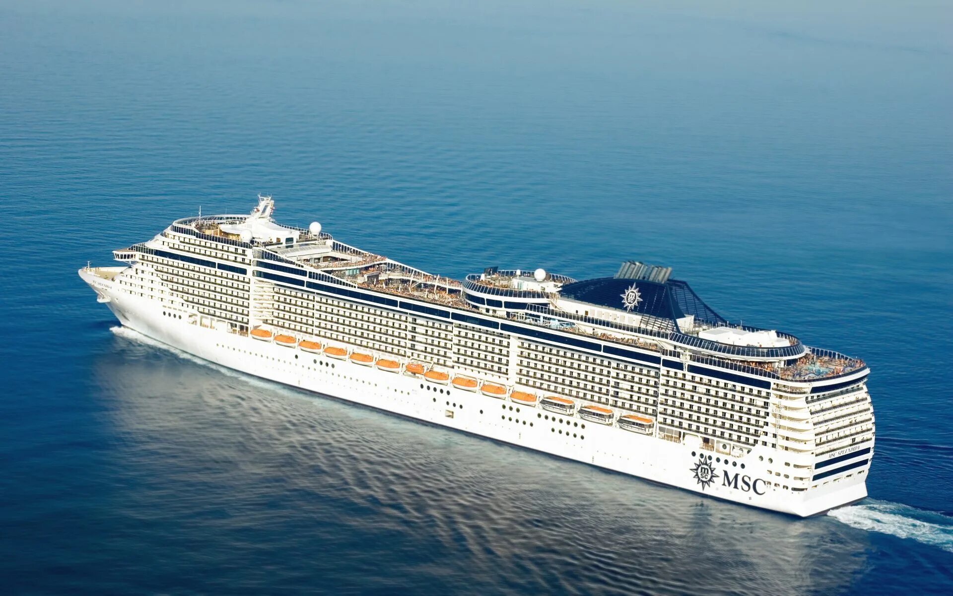 Корабль MSC splendida. Океанский лайнер MSC. MSC splendida круизный лайнер. Круизный корабль "MSC splendida".