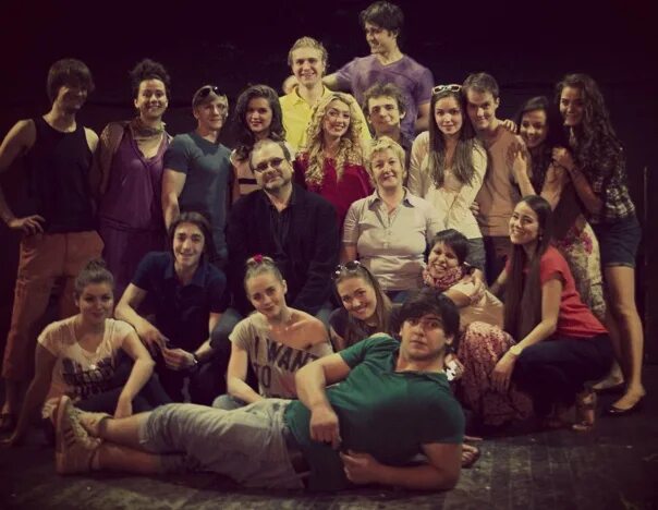 театральное ремесло. спектакль подруги в цда. набережные челны). ёжик в тумане спектакль. красная шапочка 2023.