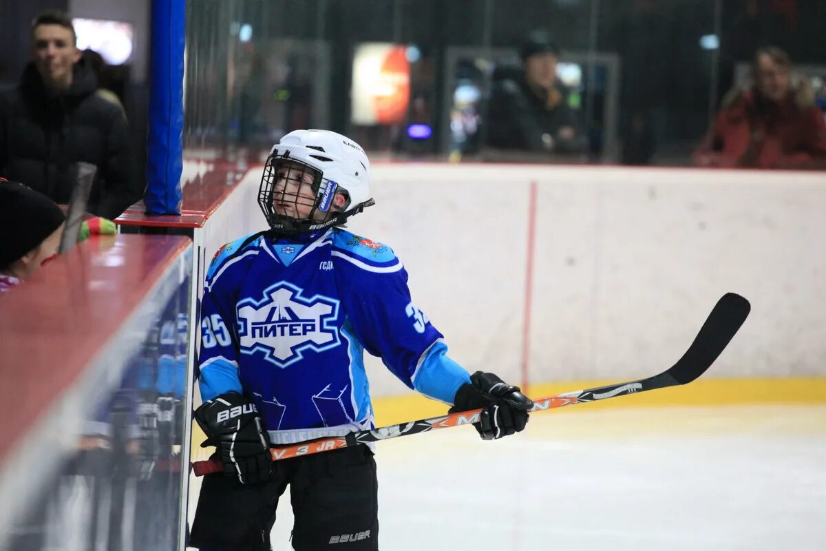 команда шайба спб. хк шайба. фото хоккейный клуб шайба 2014 года. шайба хоккейная локомотив. хк шайба.