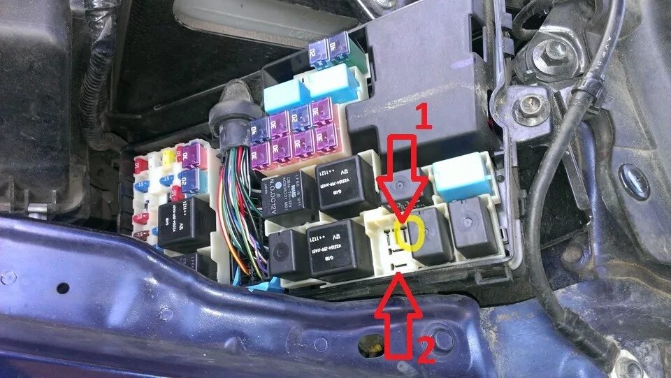 Реле передних противотуманных фар. Реле Ближний свет Мазда сх5. Реле противотуманок Mazda CX-5. Реле противотуманных фар Мазда 3. Блок реле стартера Mazda CX 5.