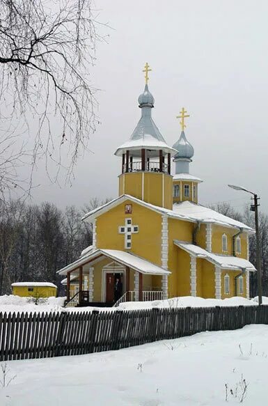 Церковь лодейное поле. Лодейное поле храм. петропавловская церковь лодейное поле.