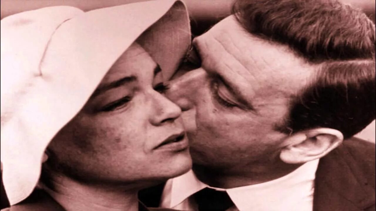 ив монтан фото. ив монтан в москве 1955. ив монтан и джаз. ив монтан опавшие. ив монтан поет.