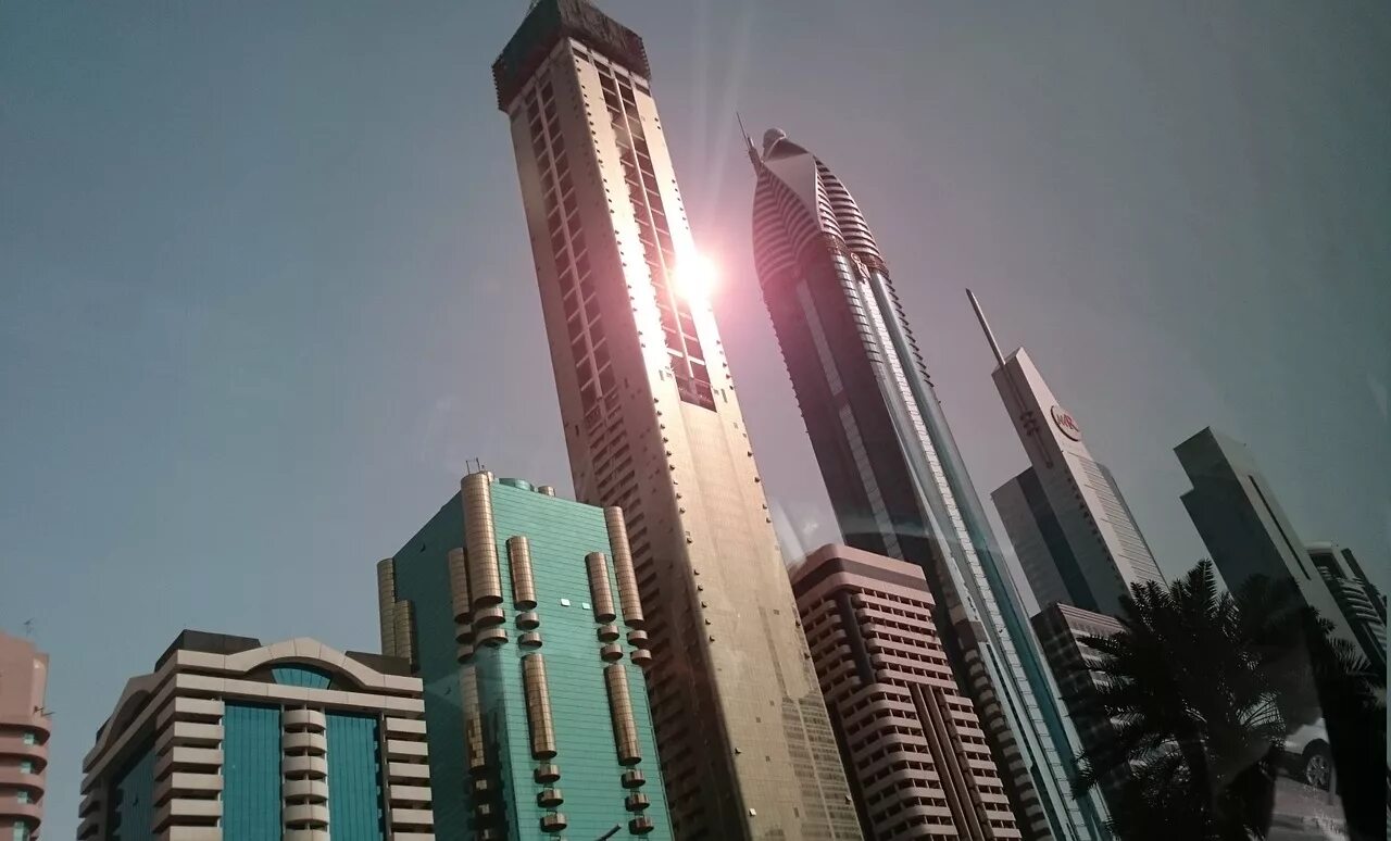 Дубай city tower. Al habtoor business tower. Небоскреб дубай сити тауэр. Dubai tower 2024. Башня аль хабтур.