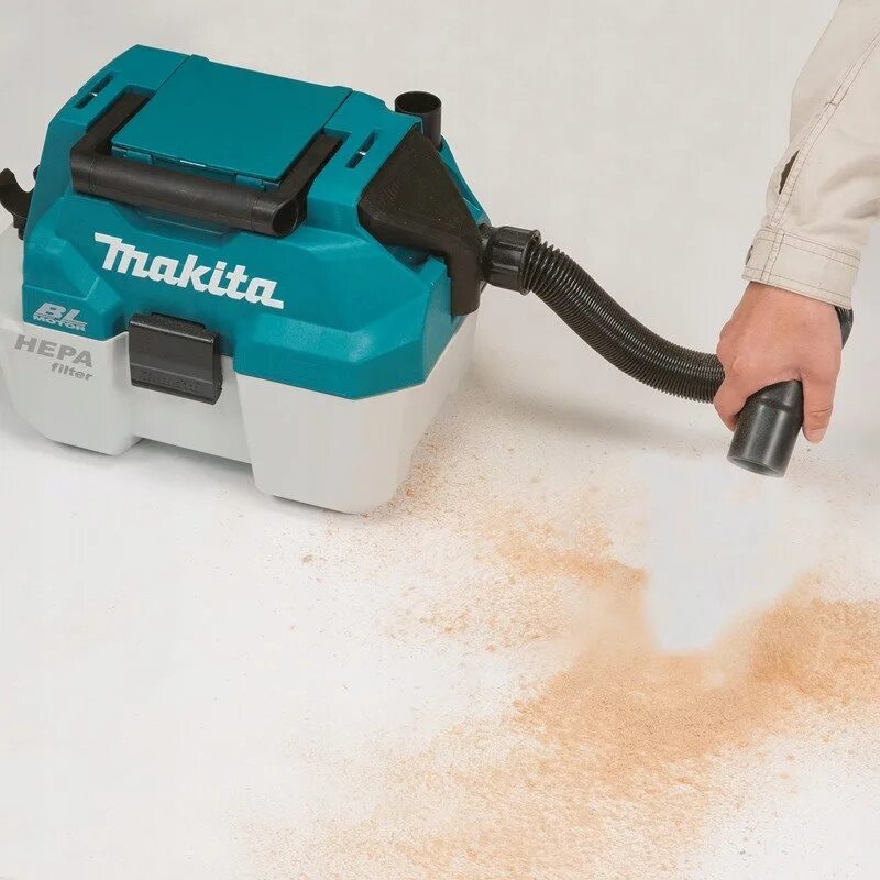 Makita dvc750lz. Пылесос аккумуляторный Макита 18. Пылесос Макита 18 вольт. Аккумуляторный пылесос Makita 18v.