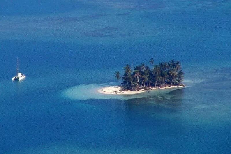Remote island. Острова архипелага Сан-Блас. Сан Ласаро архипелаг. Соломоновы острова Сан-Хосе.