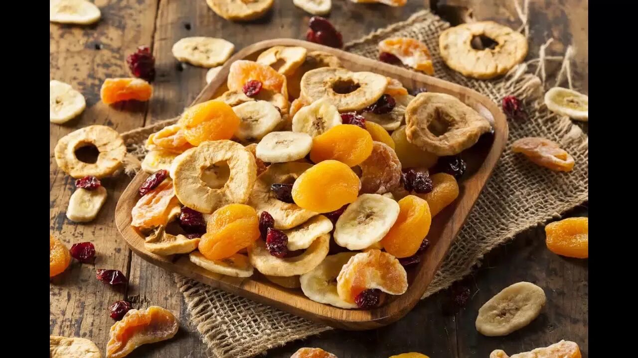 Продукты из сухофруктов. Компотная смесь 1/5. Сухофрукты курага. Ляб ляби. Урюк изюм.