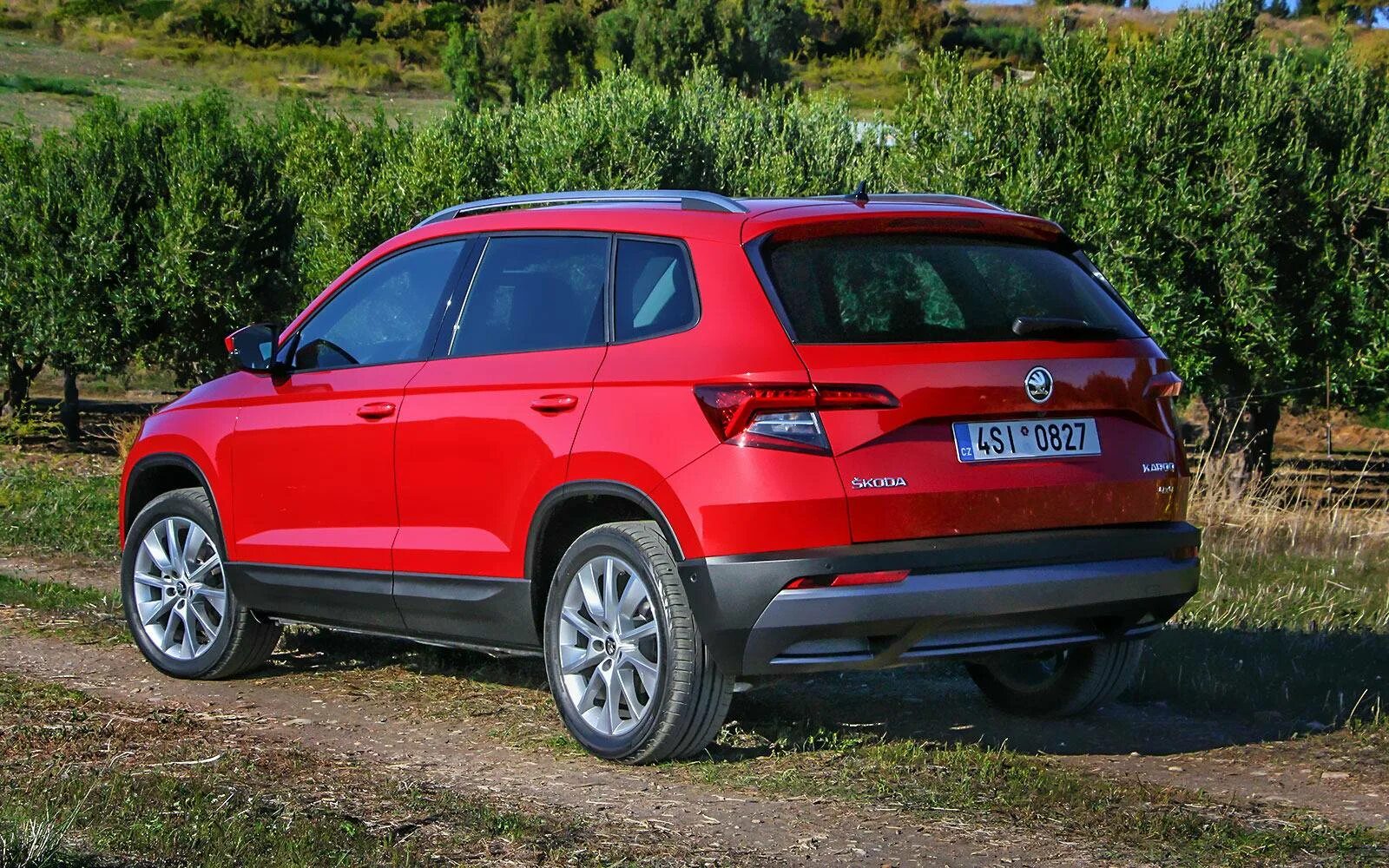 Karoq. Кроссовер skoda karoq. škoda karoq кроссовер. skoda karoq 2017. шкода кодиак.