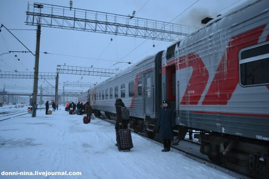 Поезд екб приобье. Приобье новороссийск. Город советский ханты-мансийский автономный округ стелла. Приобье новороссийск. Железнодорожная станция приобье.